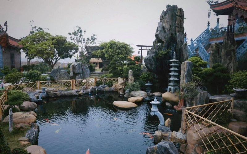Hòn non bộ cho người mệnh Thủy