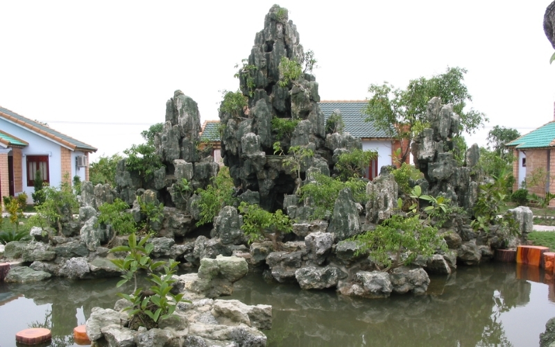 Phân loại hòn non bộ theo thế núi