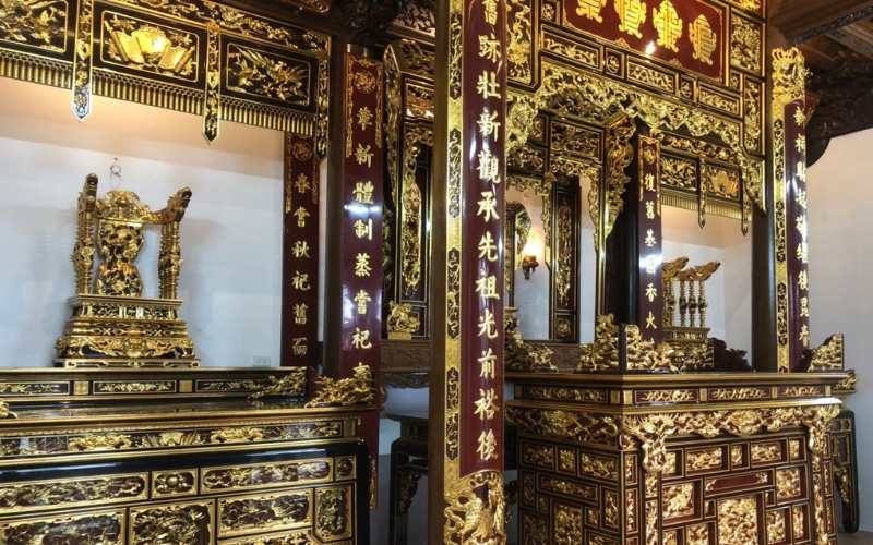ý nghĩa tâm linh của câu đối nhà thờ họ